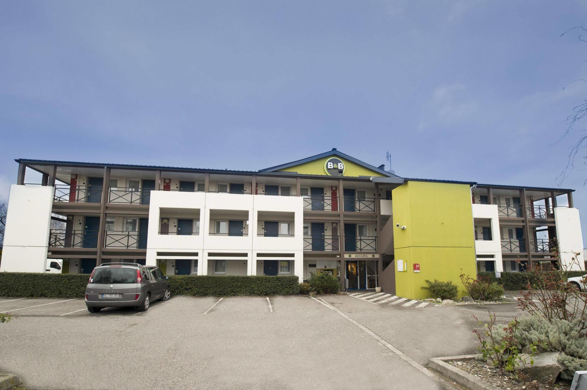 B&B Hotel Clermont-Ferrand Le Brezet Aeroport Εξωτερικό φωτογραφία